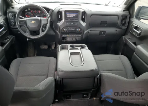 2020 Chevrolet Silverado K1500 Custom from USA, damaged, VIN 3GCPYBEK0LG142118